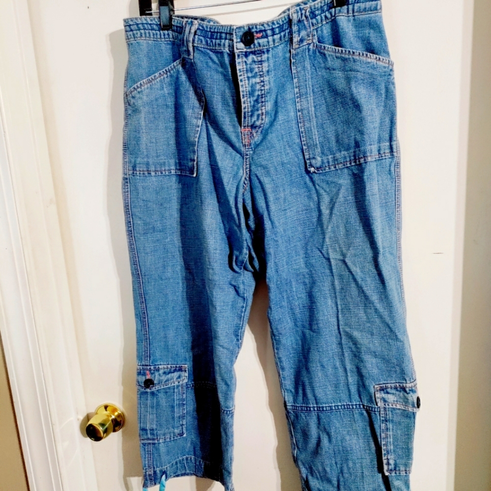 Capris